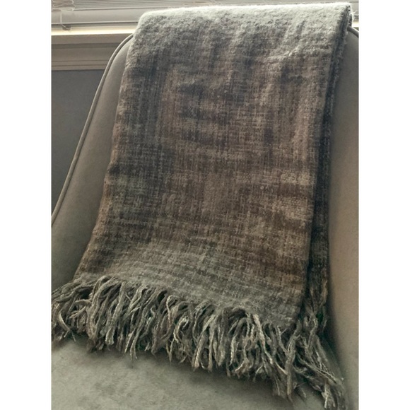 Pottery Barn Bedding Pottery Barn 5 X 60 Marled Grey Throw Blanket Poshmark
